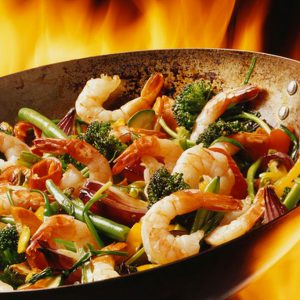 Wokken in Golden Wokrestaurant Opeinde